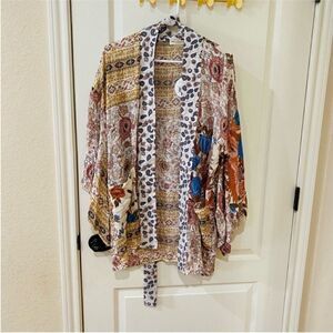 NWT Limited Edition Spell and the Gypsy Renew Robe
